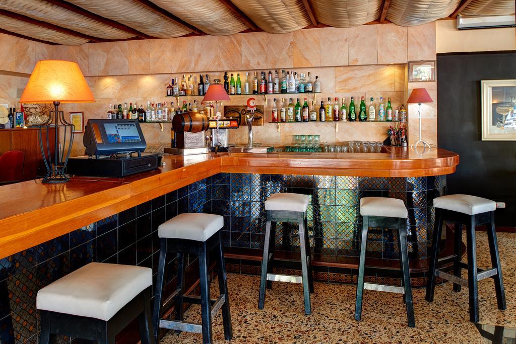 Hostal Talamanca Cala d'Or  Luaran gambar